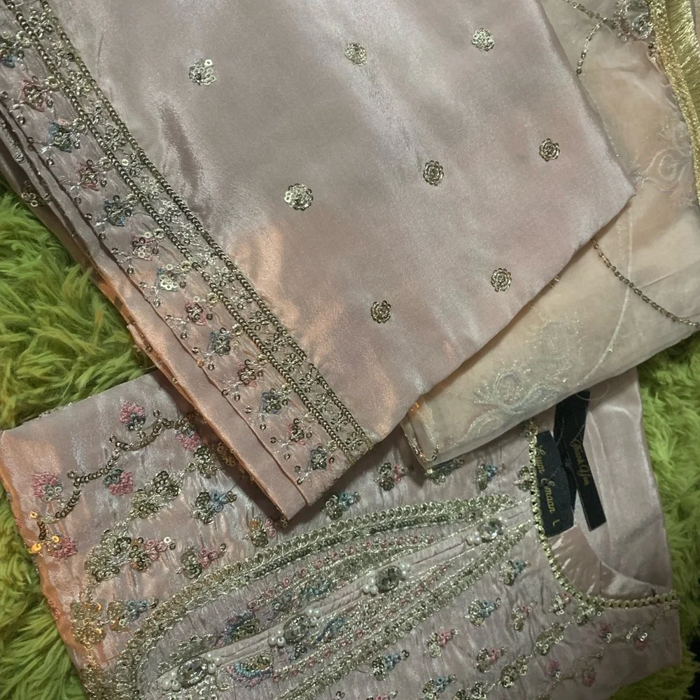 Elegant Embroidered Pink Outfit Plazzo Set - Picture 1 of 6